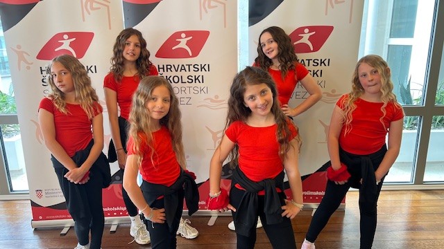 Uspjeh naših učenica na državnom natjecanju u Poreču